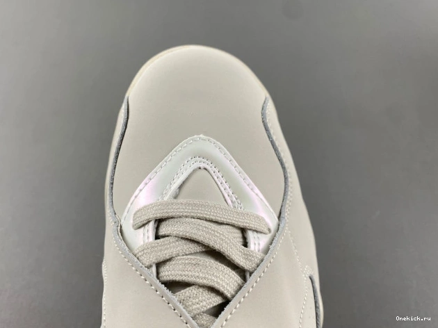 One Kick 832821-030 Retro 8 Jordan Champagne 0730